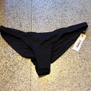 NWT Vitamin A Women’s Bikini Bottom Black Size Large MSRP $90